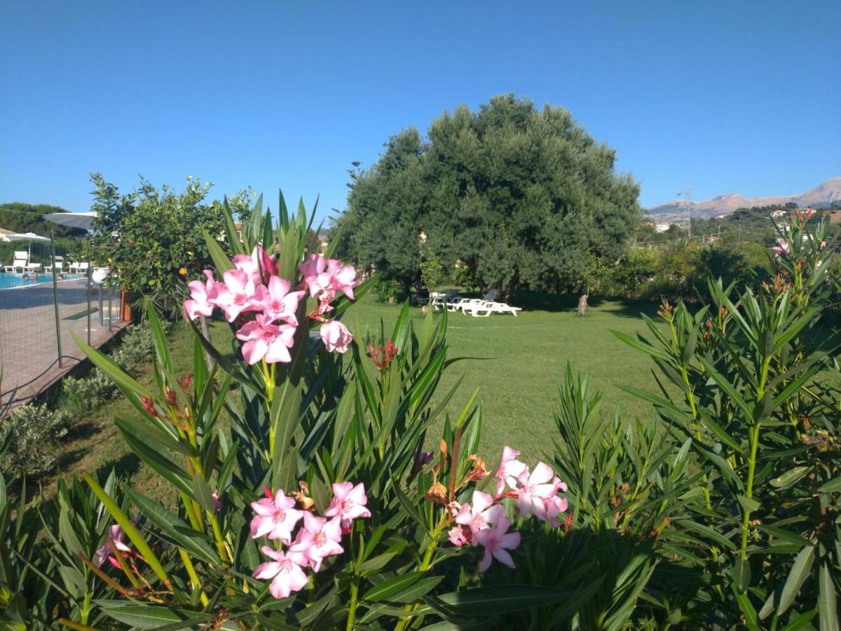 Villa Teti - Sicilia Campofelice di Roccella Kültér fotó