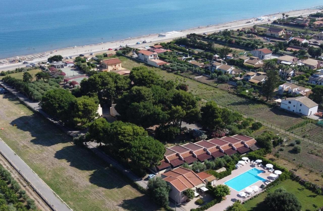 Villa Teti - Sicilia Campofelice di Roccella Kültér fotó