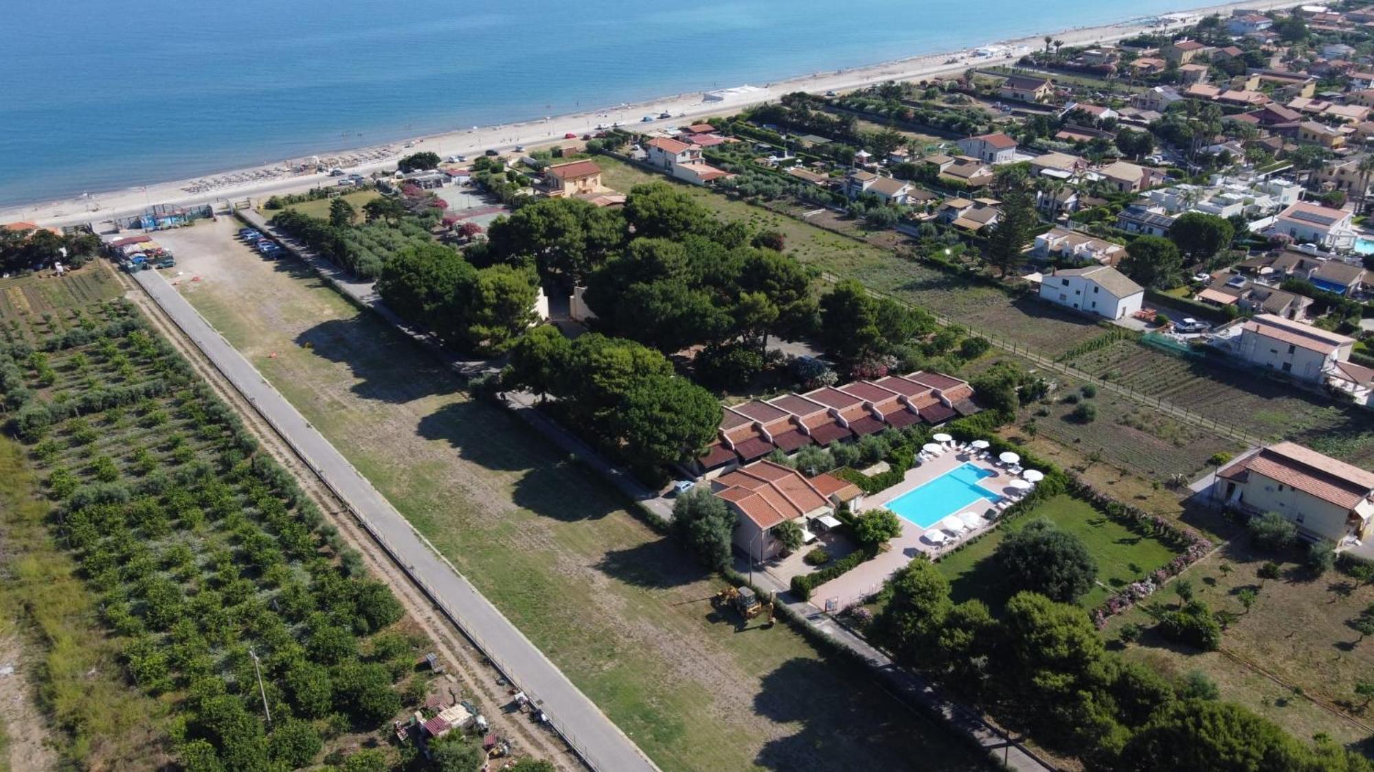 Villa Teti - Sicilia Campofelice di Roccella Kültér fotó